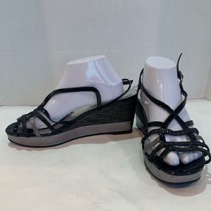 REBA platform sandals with gorgeous accent trim in grays and black size 11